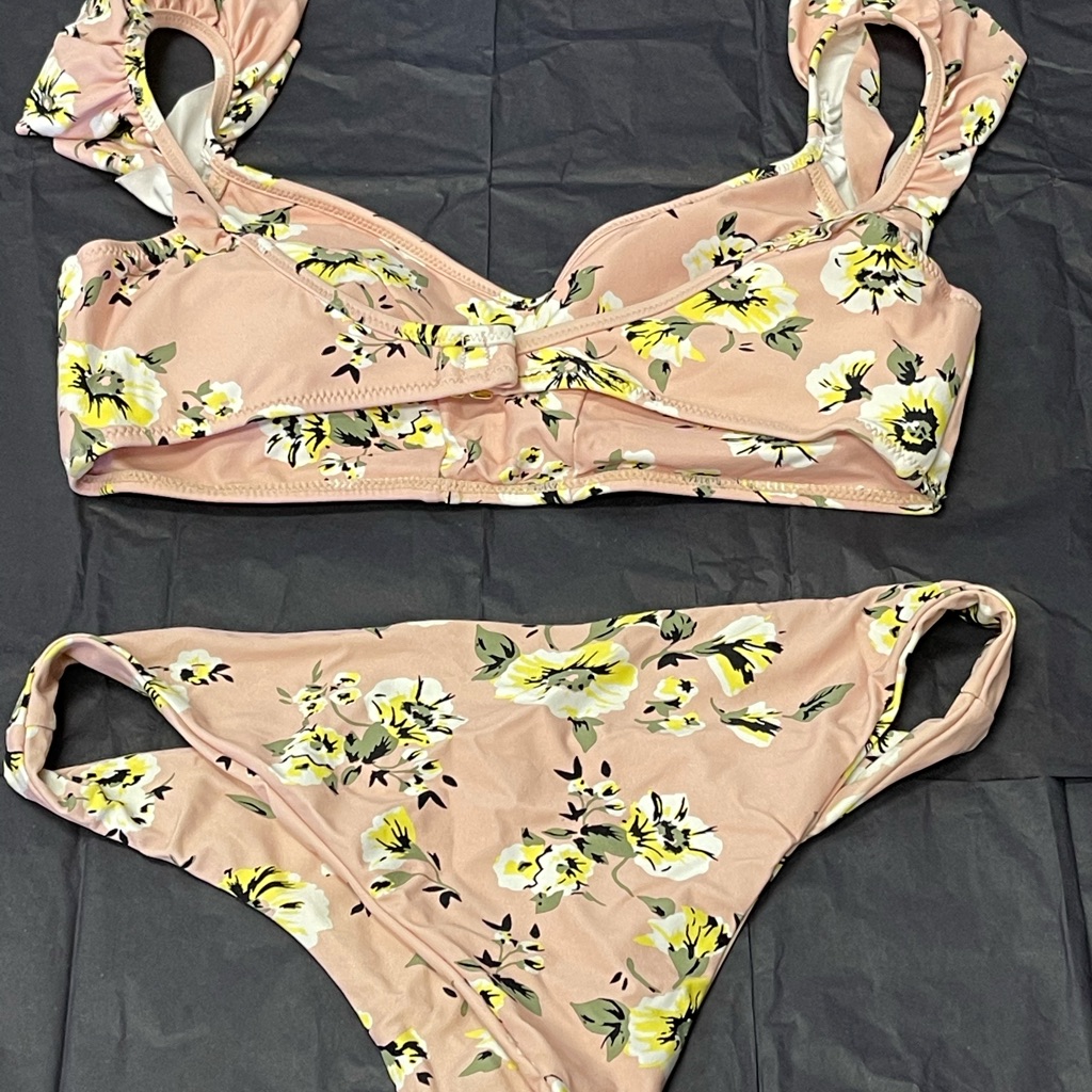 Ruffle Strap Bikini